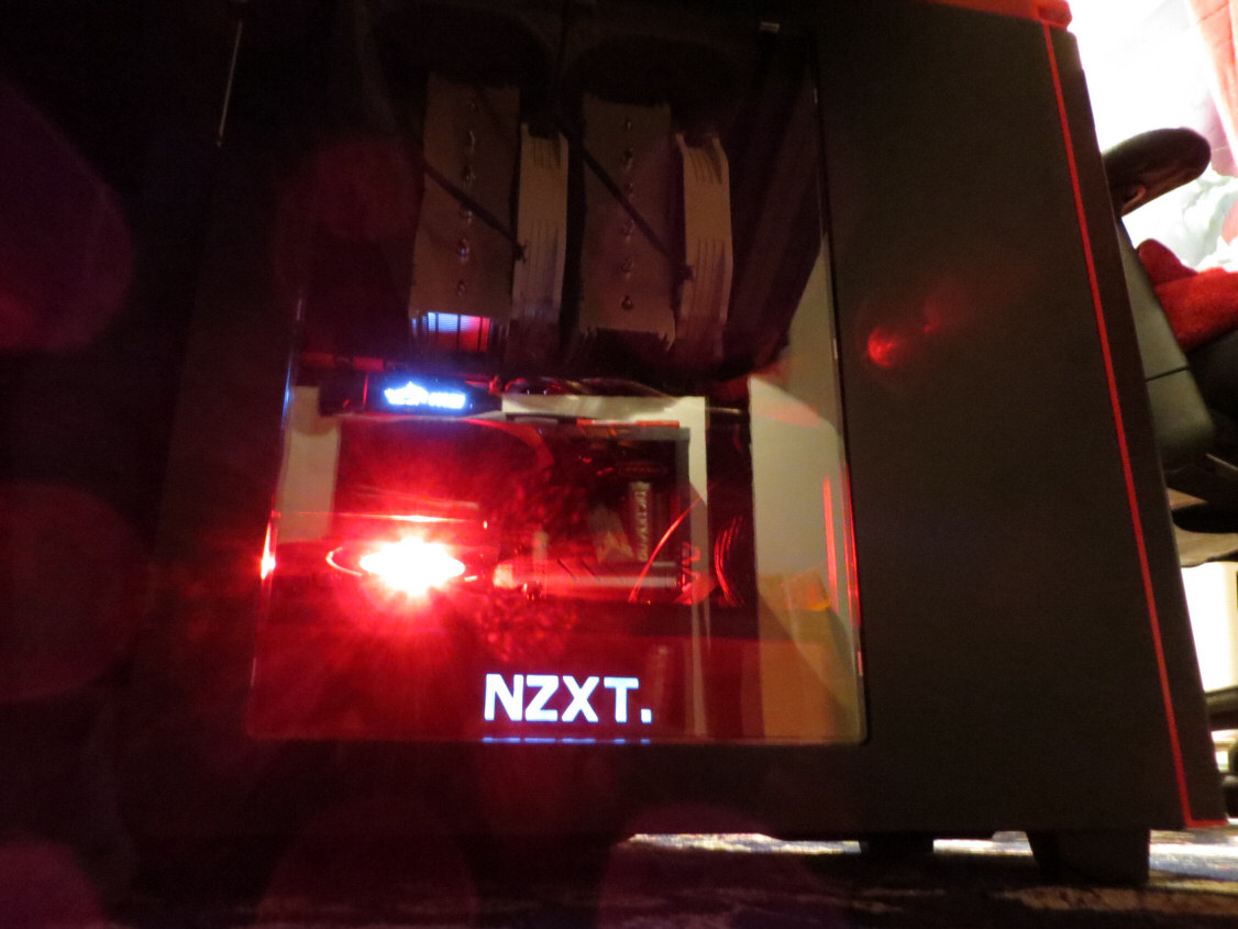 NZXT H440 Case glowing red