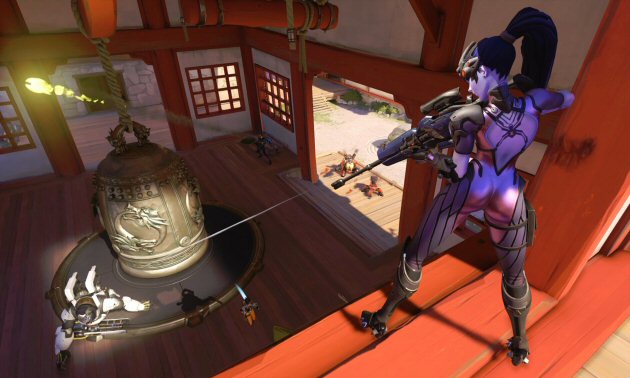 Widowmaker in action